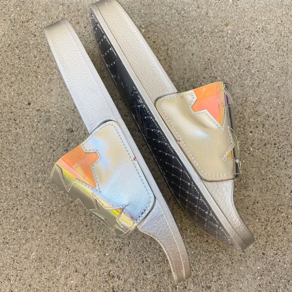 🎉HP🎉 Holographic/Clear Star Silver/Gray Slides Sandals - Picture 6 of 7